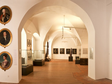 Dauerausstellung zur Burggeschichte